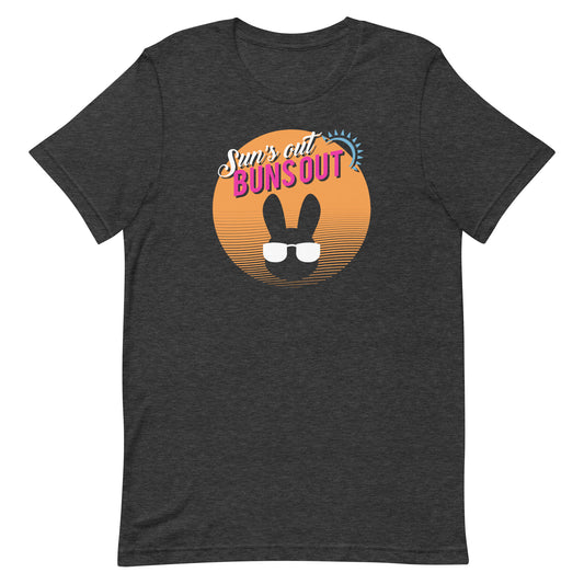 T-shirt - Suns Out Buns Out